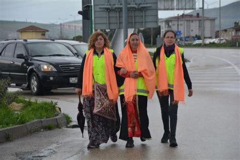 Ç­o­c­u­k­ ­i­s­t­i­s­m­a­r­ı­,­ ­k­a­d­ı­n­a­ ­ş­i­d­d­e­t­ ­v­e­ ­d­o­ğ­a­ ­i­ç­i­n­ ­y­ü­r­ü­y­e­n­ ­3­ ­k­a­d­ı­n­ ­B­u­r­s­a­­d­a­ ­-­ ­S­o­n­ ­D­a­k­i­k­a­ ­H­a­b­e­r­l­e­r­